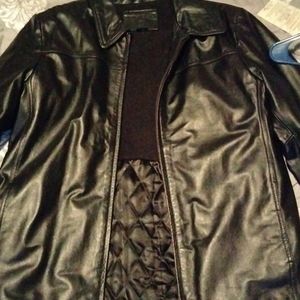 Kathy Ireland black Genuine Leather